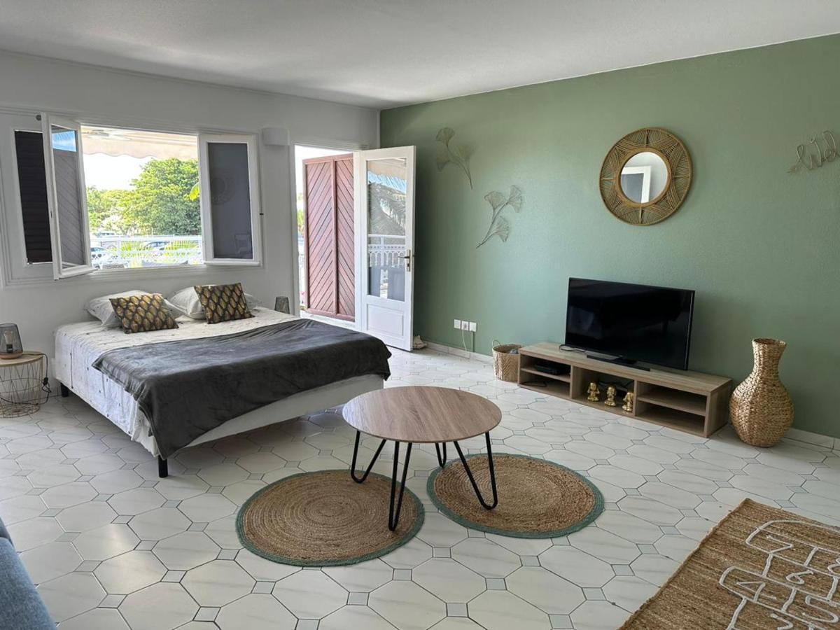 Grand Studio Zen Idealement Situe A Saint-Francois Avec Piscine Et Terrasse Εξωτερικό φωτογραφία